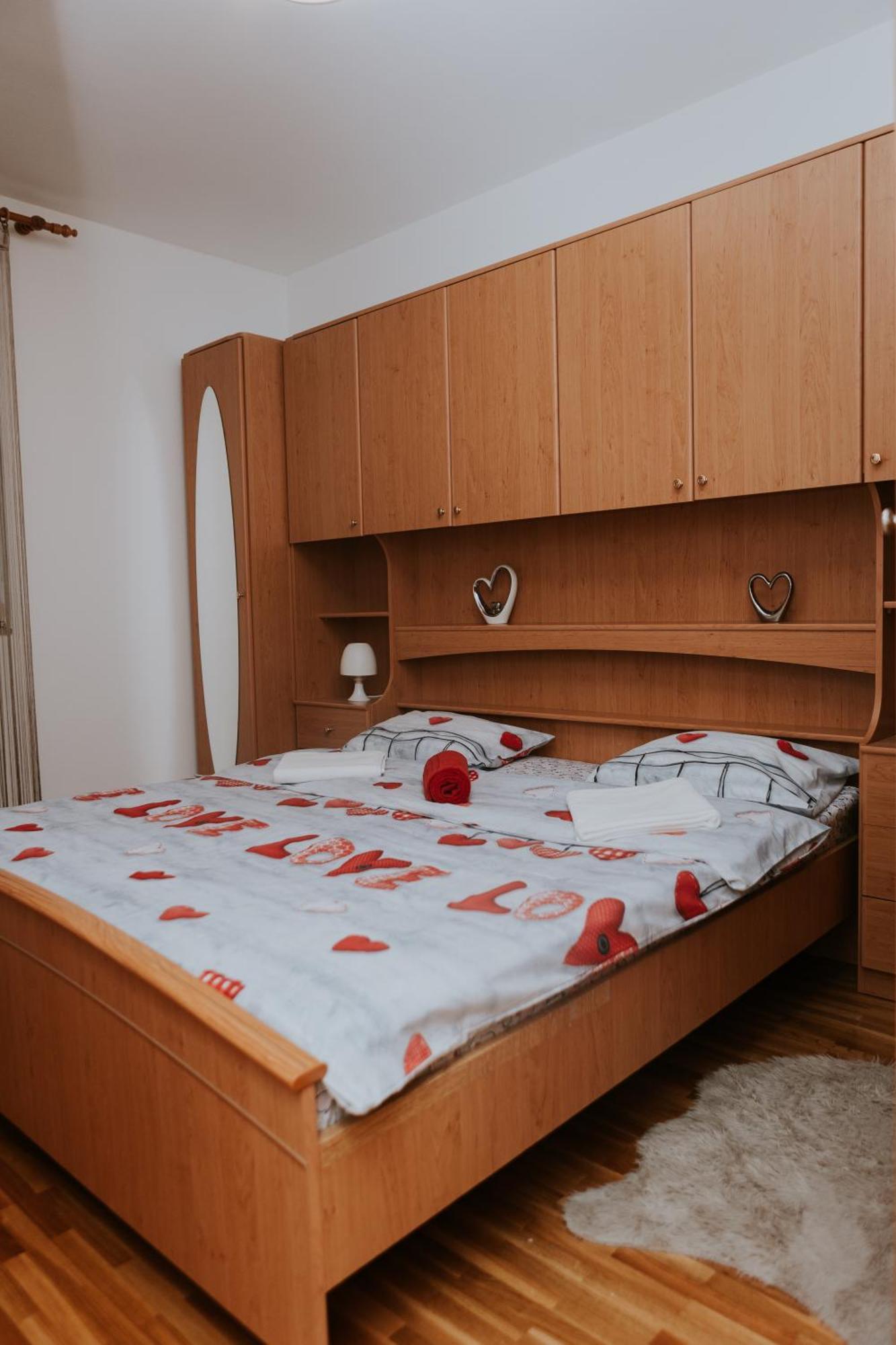 Apartman Antonio Gospić Exteriör bild